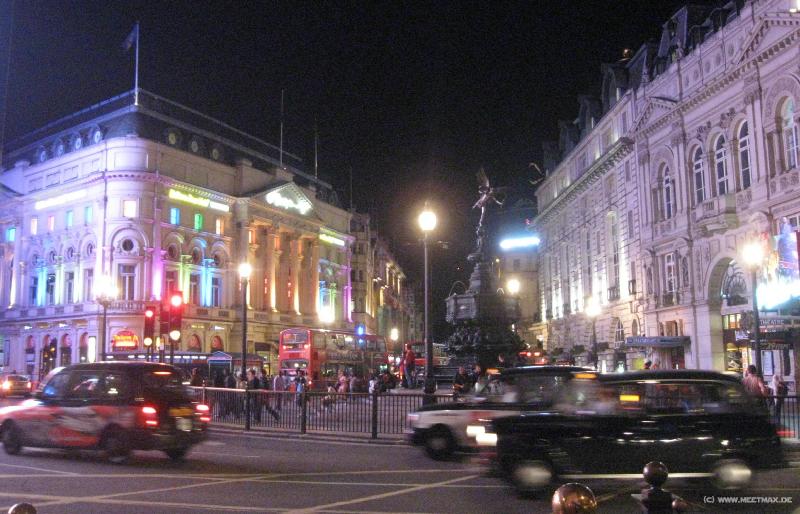 2865_Piccadilly_Circus