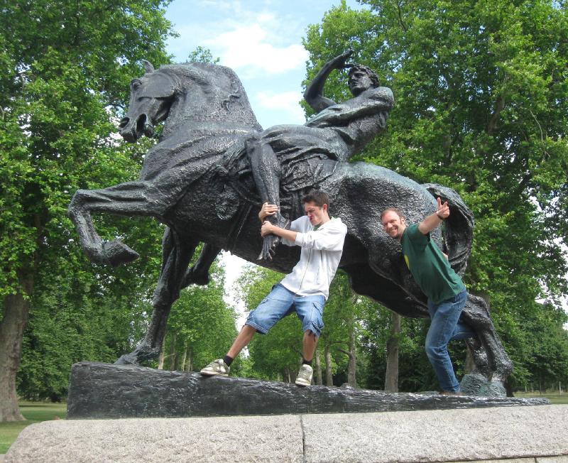 2949_Physical_Energy_monument