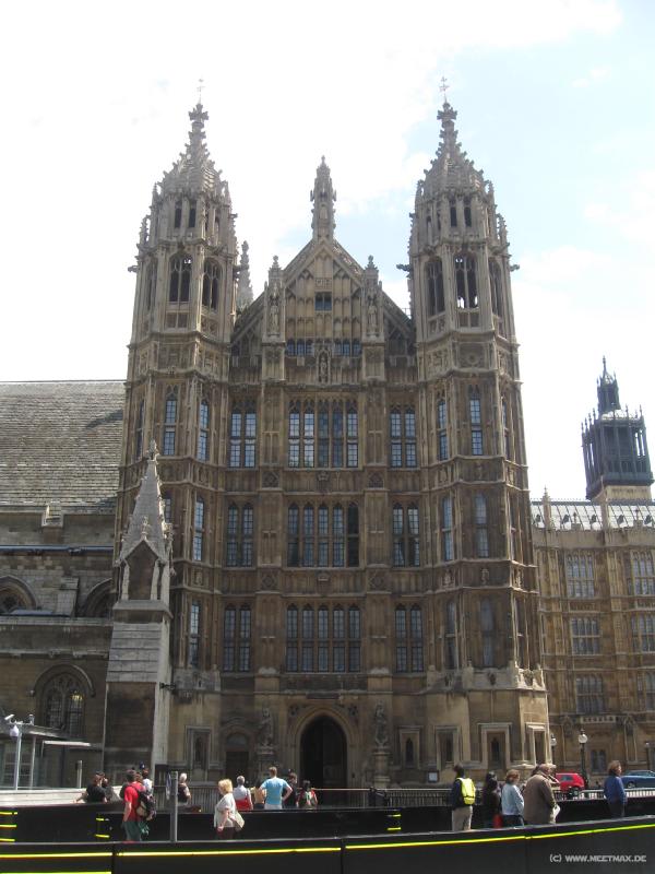 3082_Houses_of_Parliament
