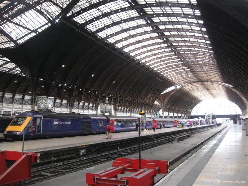 3220_Paddington_Station