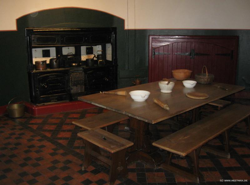 3317_Kitchen