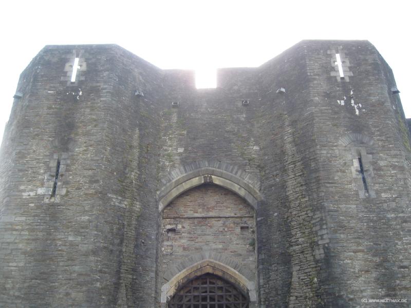 3360_Caerphilly_Castle