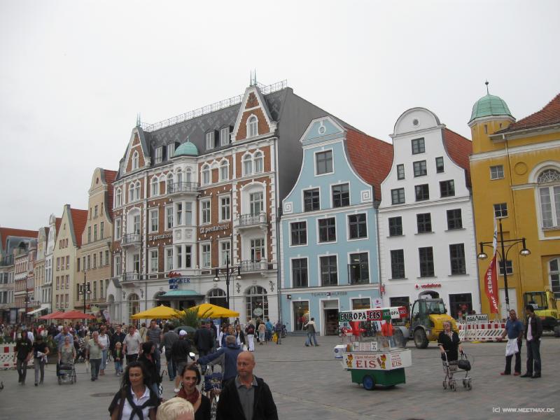 4426_Uniplatz