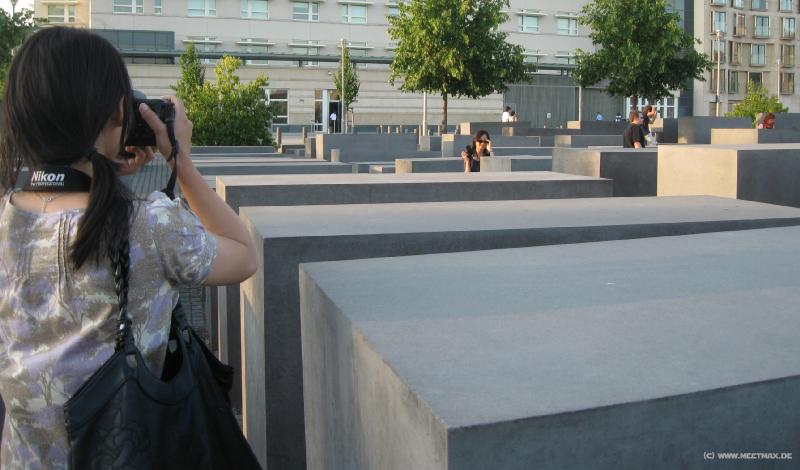 4879_Holocaust_Monument