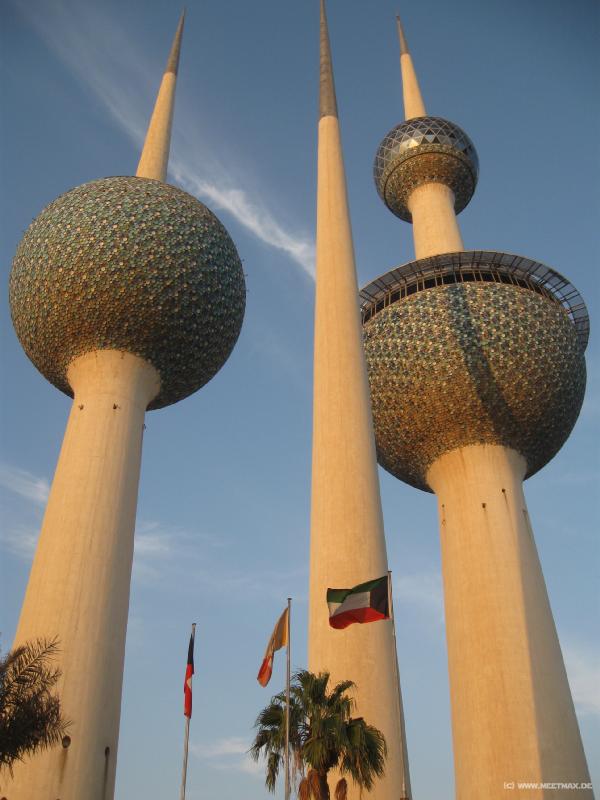 8171_Kuwait_Towers
