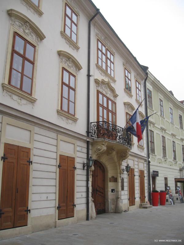 8650_French_embassy