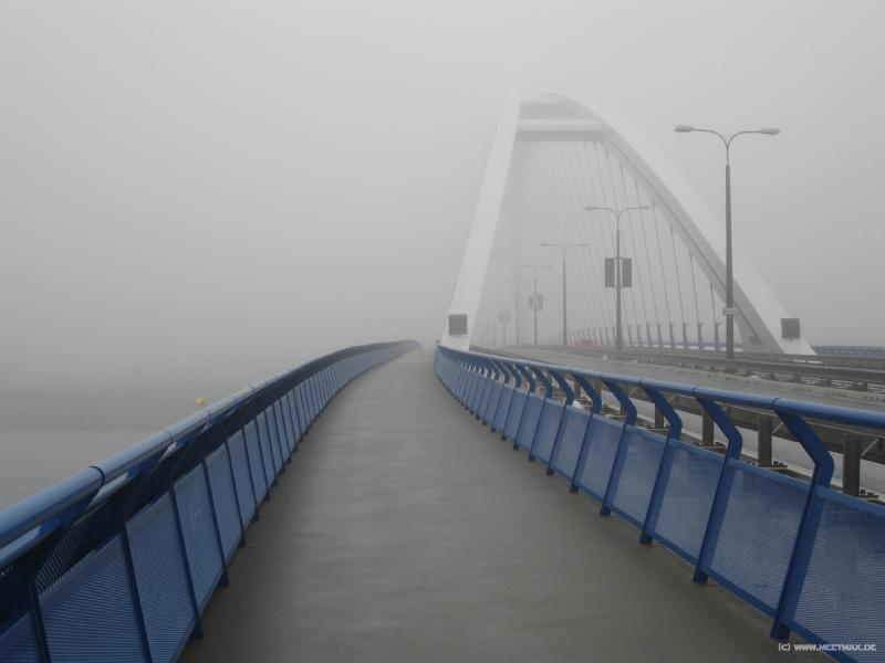 8748_Apollo_Bridge