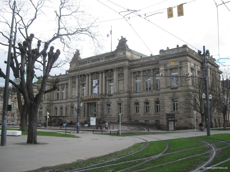 2586_National_Theater