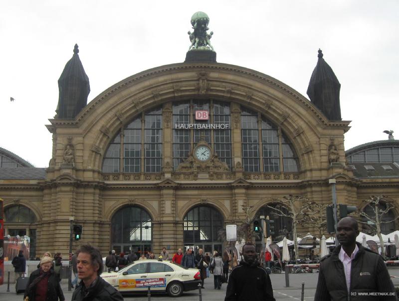 2742_Frankfurt_station