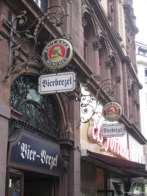 2743_Bierbrezel