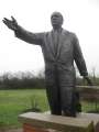 3352