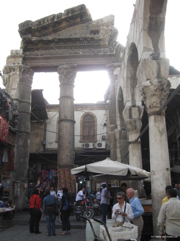 4282_Temple_gate