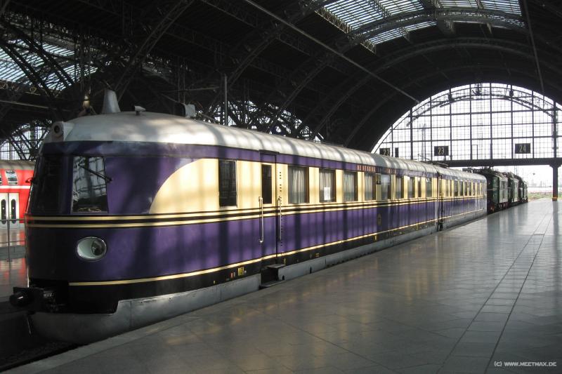 5935