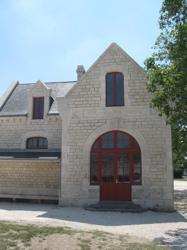 7145_Customs_house