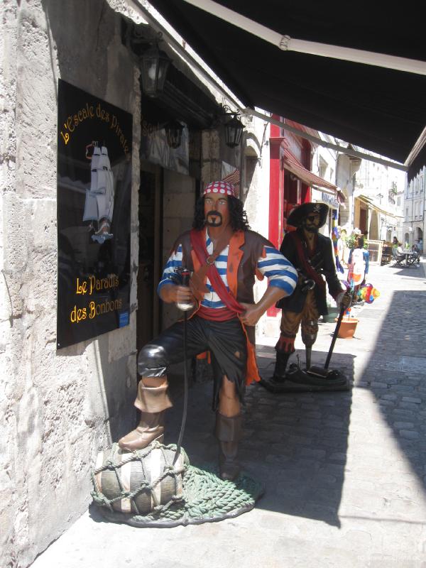 7158_Pirate