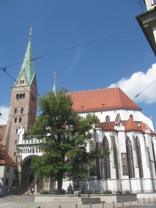 9678_Dom