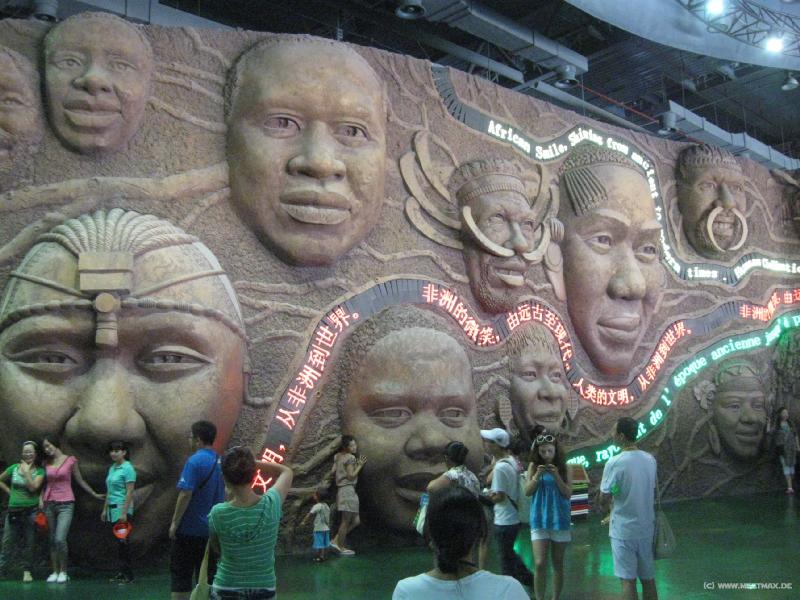 1032_African_faces