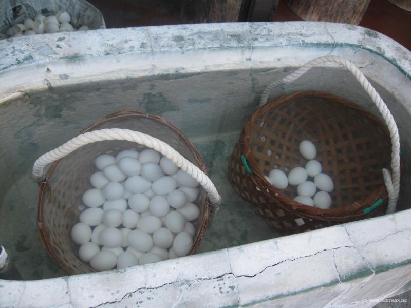 1612_Boil_eggs