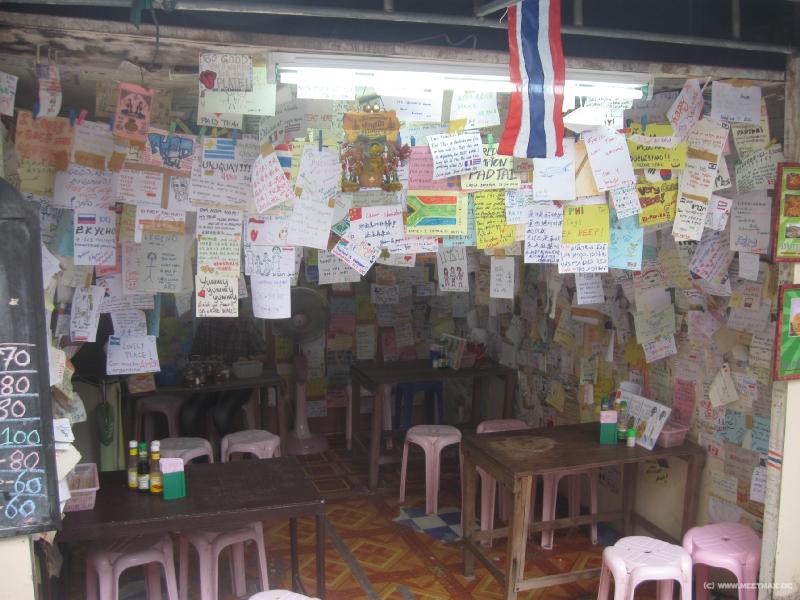 4185_Songs_Pad_Thai_shop