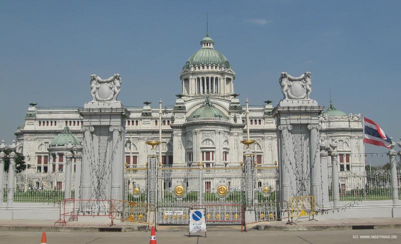 4757_Throne_Hall