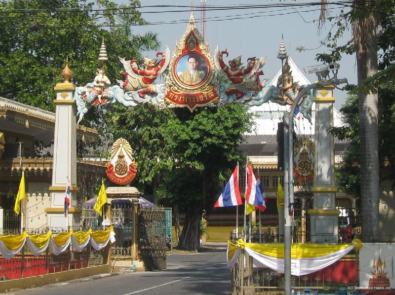4765_Royal_entrance