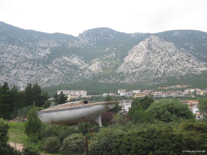 7592_Mountain_boat