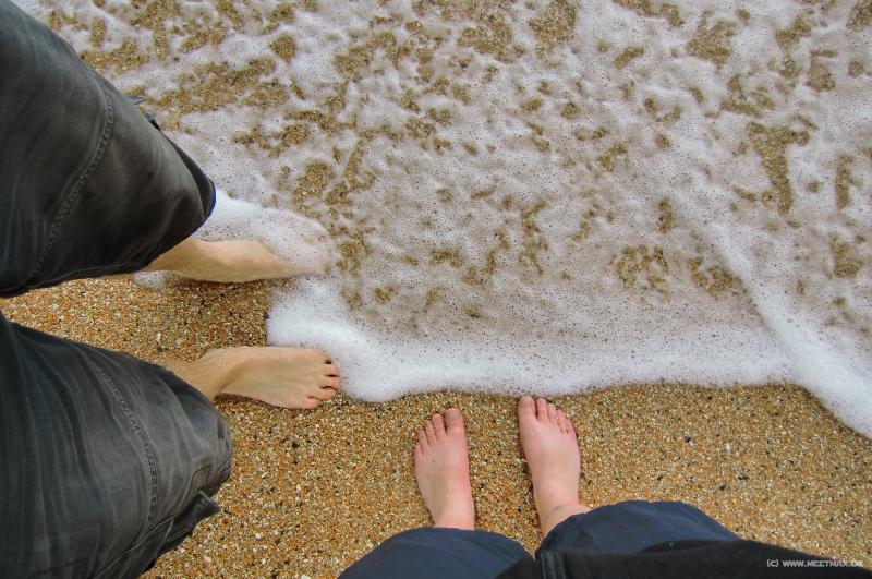 7558b_Feet