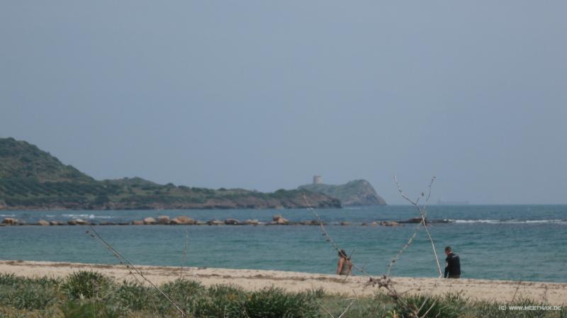 7864_Nora_beach