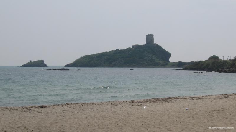 7865_Nora_beach