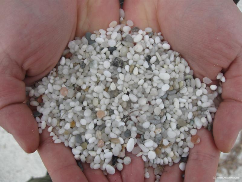 7948_Mari_Ermi_sand