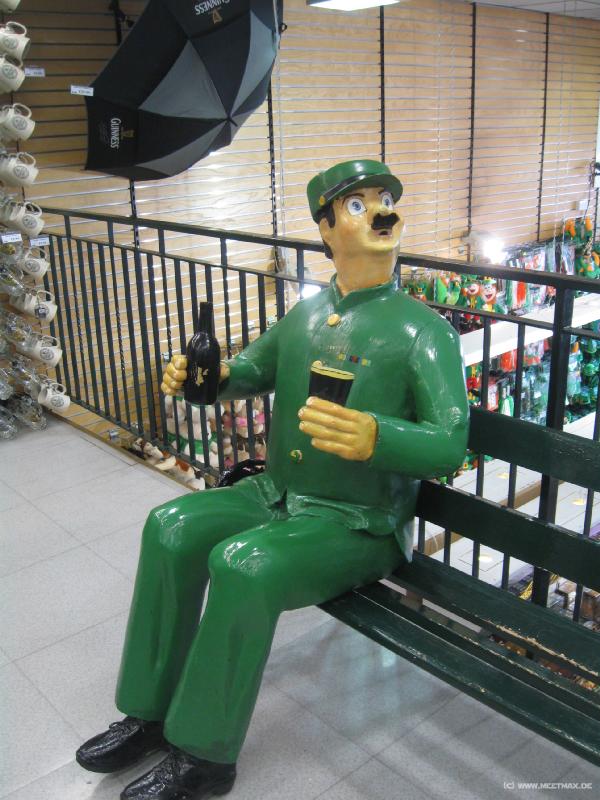 8605_Guinness_guy