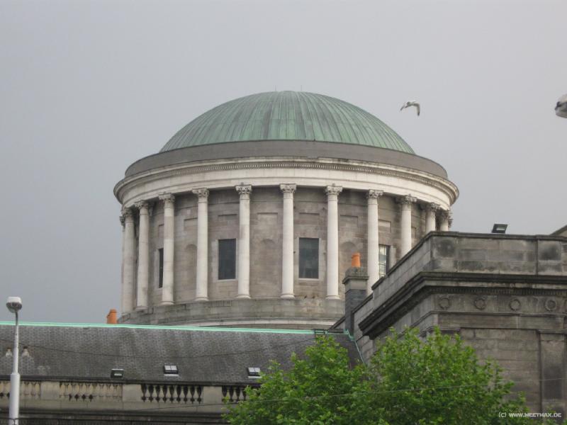 8670_Four_Courts