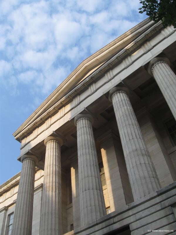 0982_Reynolds_Center