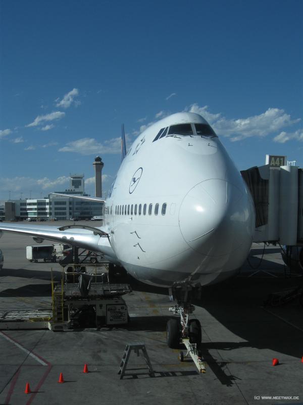 2052_Boeing_747