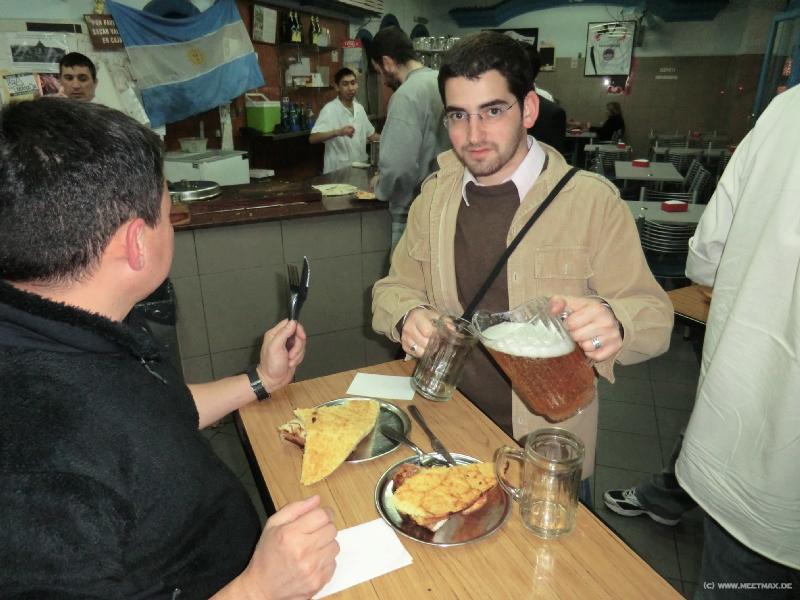0902_Pizza_and_beer