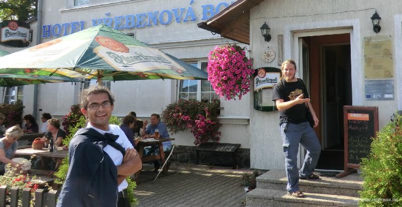 0006_Seb_will_einkehren