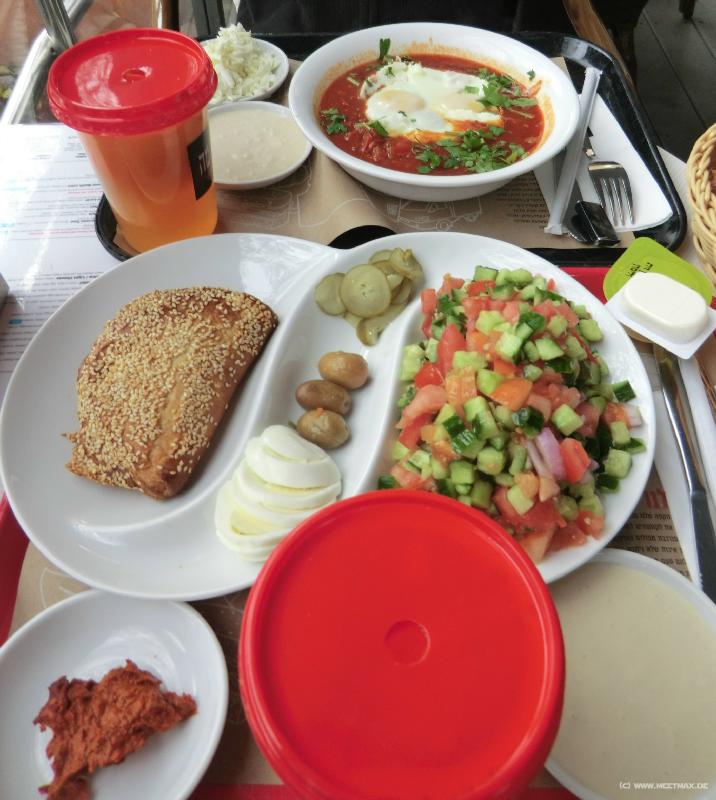 0714_Shakshuka_Israeli_breakfast