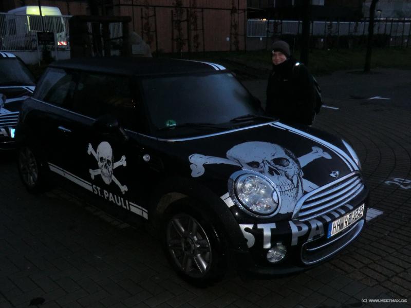 0469_Cats_Auto
