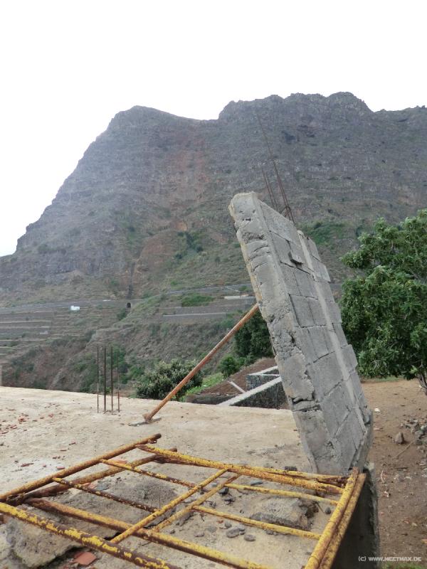 0503_Agulo_architecture