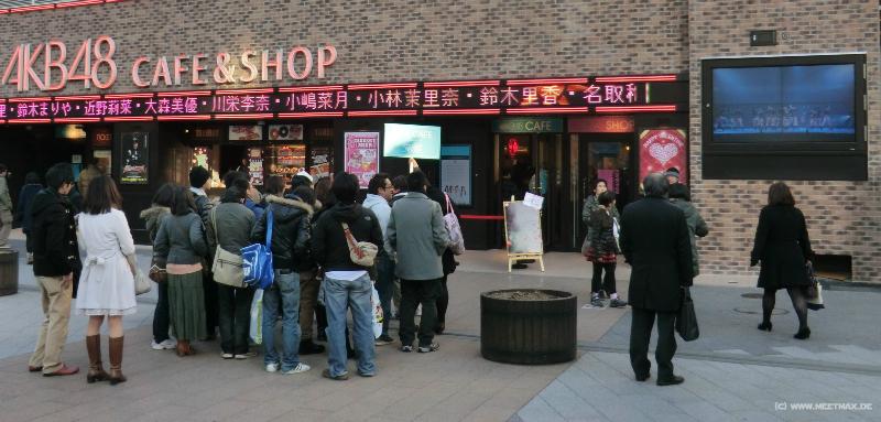 0204_AKB48_cafe