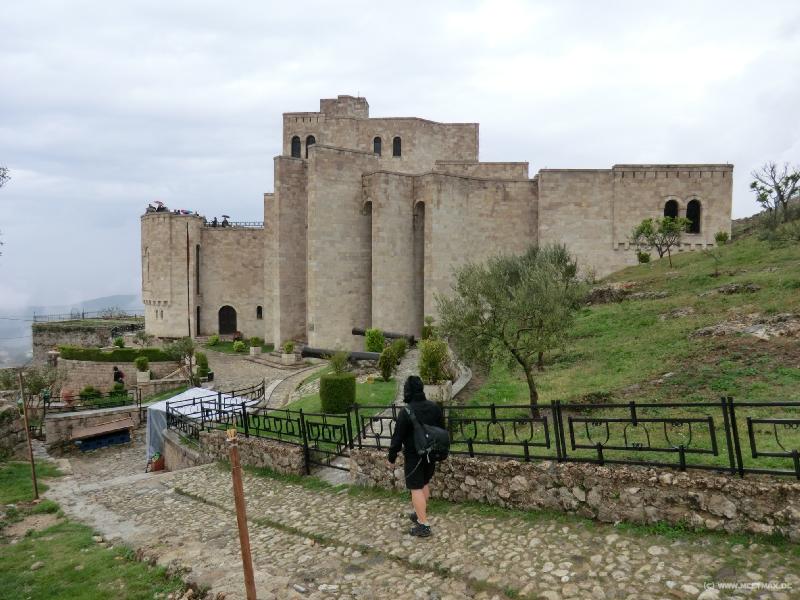 0990_Skanderbeg_Museum