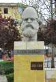 0951_Karl_Marx_mit_Helm