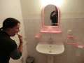 0014_Pinkes_Badezimmer