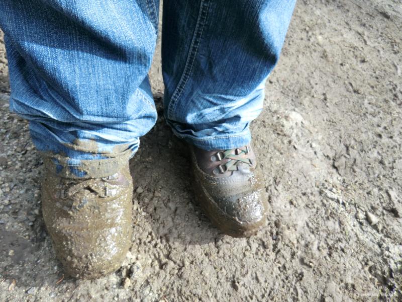 0111_Dreckschuhe