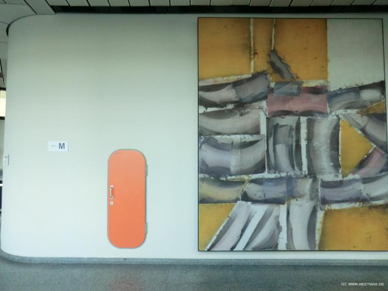 0247_Funny_door