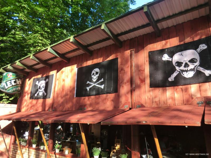 8419_Piratenbar