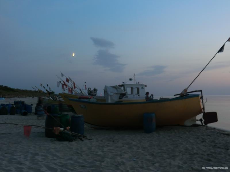 8711_Moon