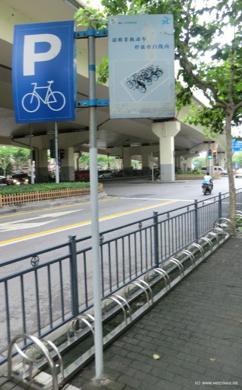 0085_Bike_parking