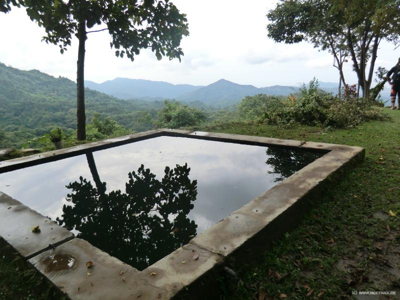 0096_Oscar's_pool