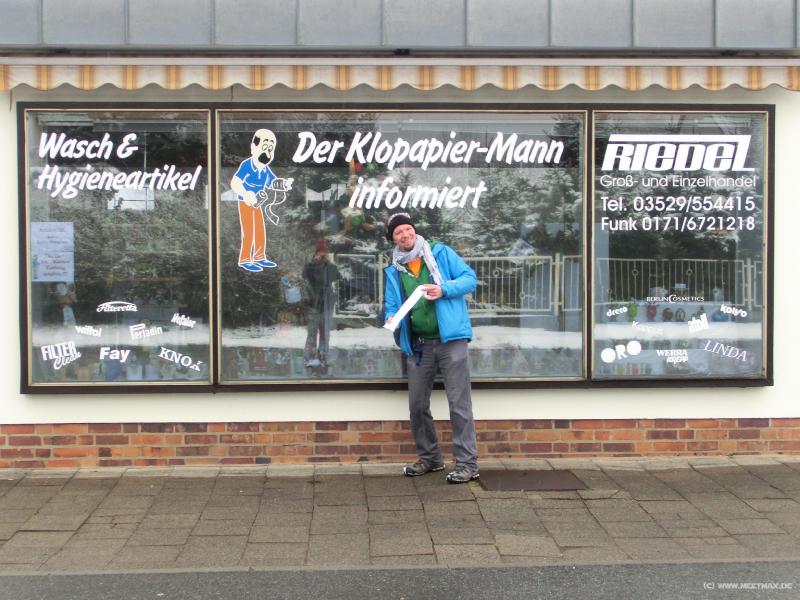 0019b_Klopapier-Mann
